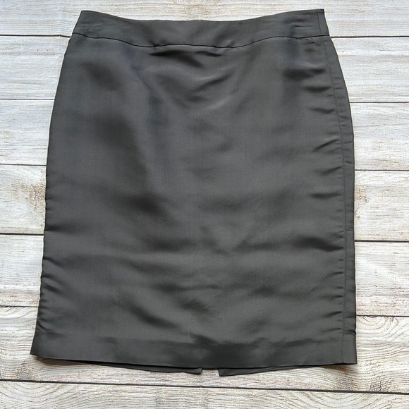Armani Collezioni Dresses & Skirts - **SOLD** 👗 Armani Collezioni dress Skirt